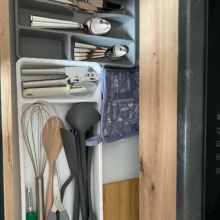 L Queen 4p 2z Ruhig Gelegen, Gute Verkehrsanbindung