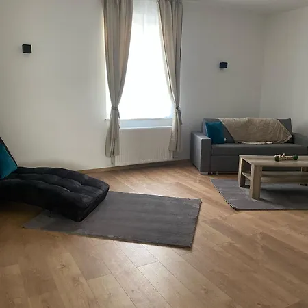 L Queen 4p 2z Ruhig Gelegen, Gute Verkehrsanbindung アパート