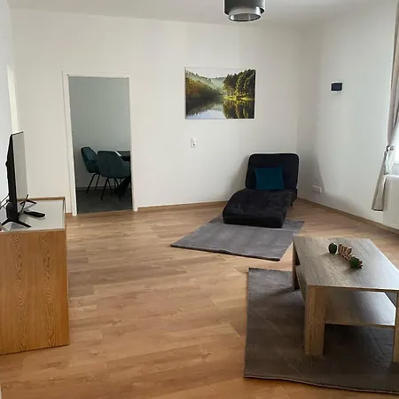 L Queen 4p 2z Ruhig Gelegen, Gute Verkehrsanbindung Markranstädt